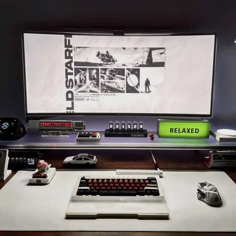 Support de moniteur en alumini - Desk Setup For Laptop And Monitor avis et prix